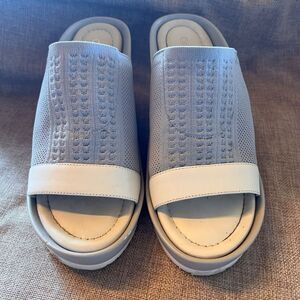 Calvin Klein Wedge‎ Platform Gray Slide Sandals Stretch PreOwned Size 8 EU 38 4"